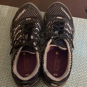 Blk silver Merrill athletic shoes